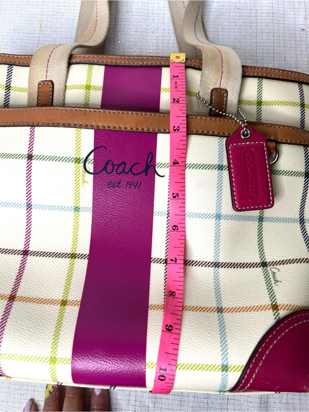 Coach Heritage Tattersall Tote Bag Plaid Pink Project Bag
F14790. - Picture 16 of 16